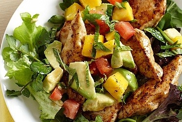 Csirkehús saláta