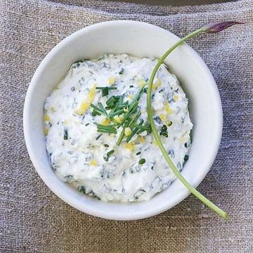 Körözött ricottából juhtúróval 