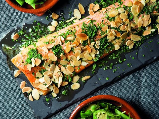 Ünnepi mandulás pisztráng