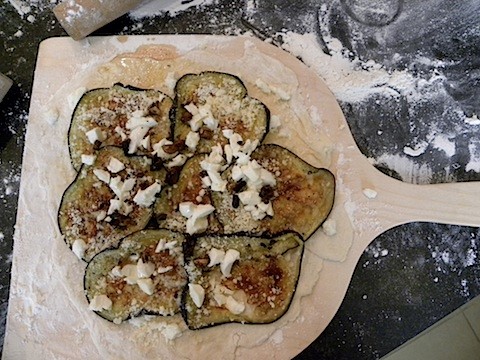 Túróval töltött fűszeres padlizsán 